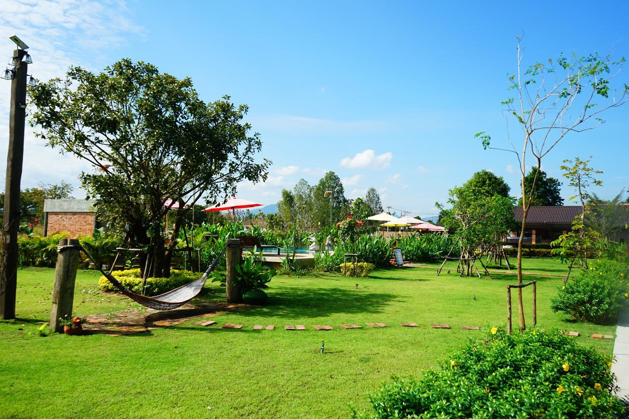 Sawasdee Sukhothai Resort Exterior photo