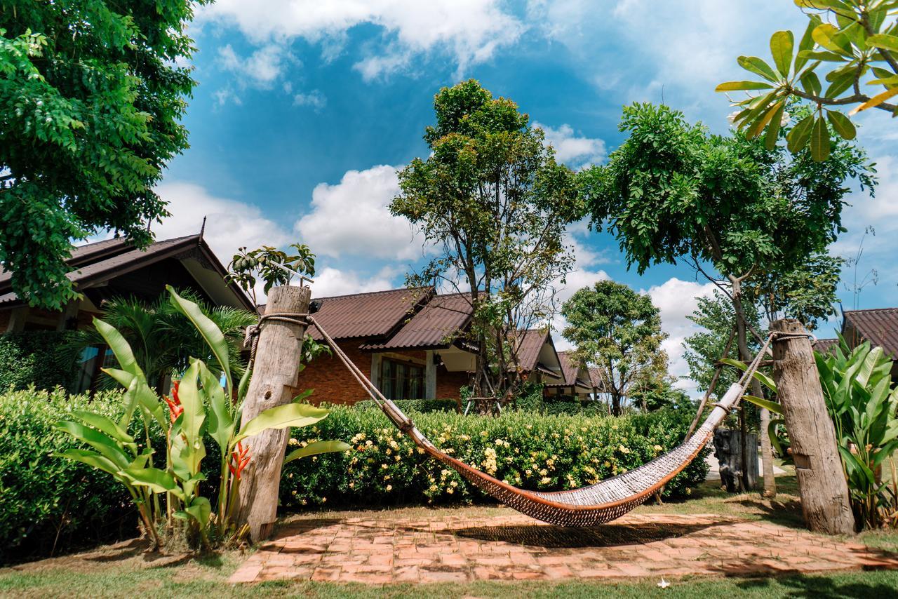 Sawasdee Sukhothai Resort Exterior photo