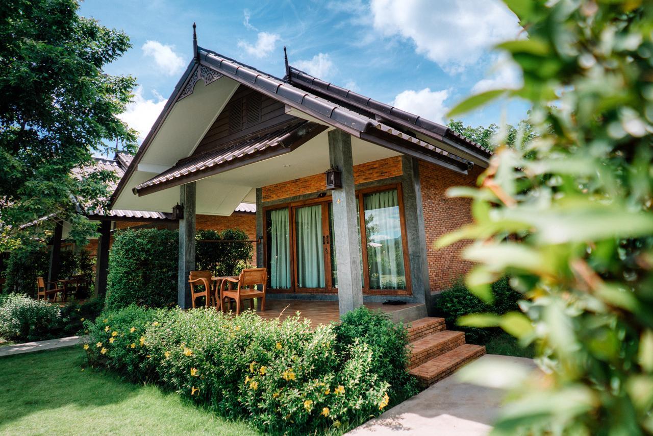 Sawasdee Sukhothai Resort Exterior photo